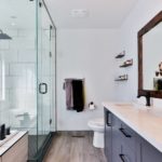 Brzydkie zapachy w łazience – czy remont może je ograniczyć?
